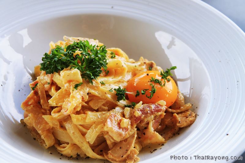 ร้านอาหาร อร่อย ทะเล แกลง The Oriental Beach Rayong ระยอง เกาะเสม็ด