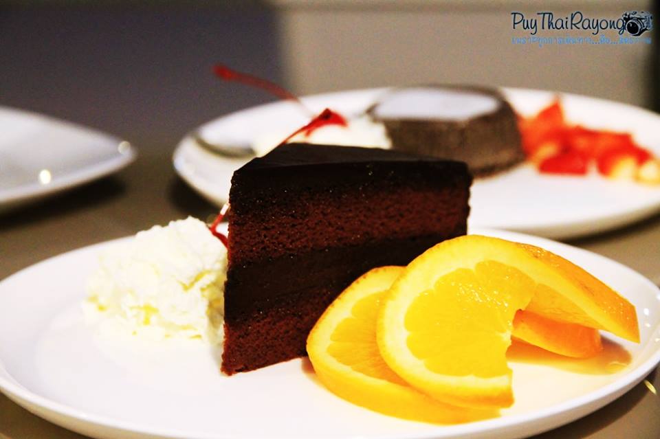ร้านอาหาร อร่อย ทะเล แกลง The Oriental Beach Rayong ระยอง เกาะเสม็ด